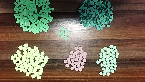 Zehir Tacirleri Polisten Kaçamadı