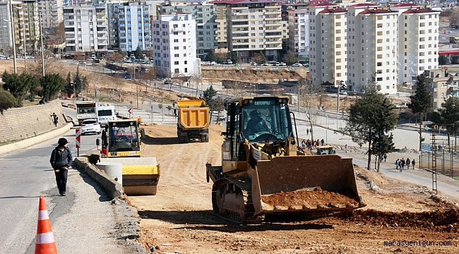 BÜYÜKŞEHİR'DEN BİR AKILLI KAVŞAK DAHA