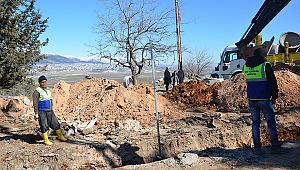 CÜCELİ MAHALLESİNİN KANALİZASYON SORUNU DA BİTİYOR