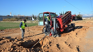 KASKİ 14 Metre Derine Kanalizasyon Hattı Döşüyor