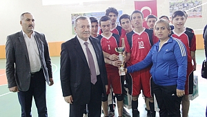 TURNUVALAR SONA ERDİ: ÖDÜL ERCİYES KAYAK MERKEZİ