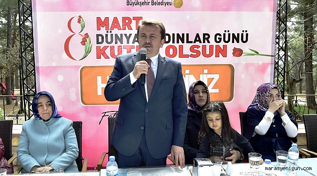 BAŞKAN ERKOÇ’TAN BAYAN PERSONELE 8 MART JESTİ