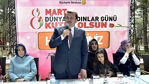 BAŞKAN ERKOÇ’TAN BAYAN PERSONELE 8 MART JESTİ