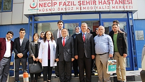 DÜNYA BÖBREK GÜNÜNDE HASTALAR UNUTULMADI