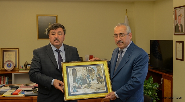 EKİNÖZÜ BELEDİYE BAŞKANI ÇELEĞEN, REKTÖR DEVECİ’Yİ ZİYARET ETTİ