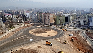GAYBERLİ KAVŞAĞI’NDA HUMMALI ÇALIŞMA