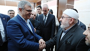 KAYNAK ; KANAAT ÖNDERLERİYLE TOPLANTIDA BULUŞTU