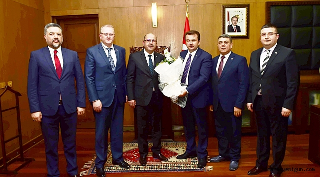 MALİ MÜŞAVİRLERDEN ZİYARET