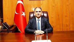 VALİ ÖZKAN; SAYGI VE SEVGİYLE HAK ETTİKLERİ DEĞERİ VERMELİYİZ.