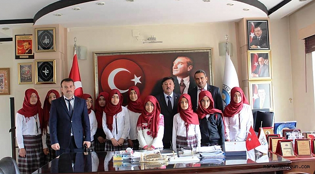 BAŞKAN ÇELEĞEN’NİN 23 NİSAN KUTLAMA MESAJI