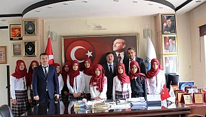 BAŞKAN  ÇELEĞEN’NİN  23 NİSAN KUTLAMA MESAJI