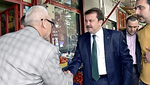 BAŞKAN ERKOÇ ESNAFLARLA İÇİÇE
