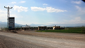 CANLI HAYVAN BORSASI İNŞAATI TAMAMLANIYOR