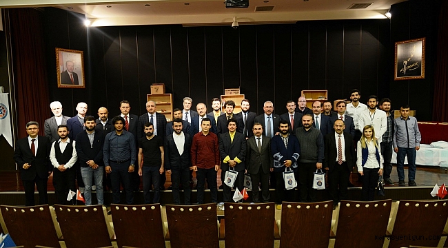“EN BÜYÜK HABER” TİYATRO OYUNU, KSÜ’DE SEYİRCİ İLE BULUŞTU