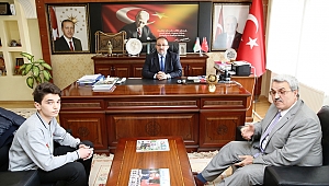 EZAN OKUMA BİRİNCİSİ KÖKER’İN BAŞKAN GÜVEN’İ ZİYARETİ…