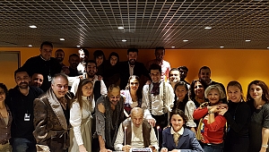 FRANKENSTEIN” EKİBİ BAŞARISINI PASTA İLE KUTLADI