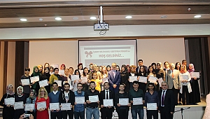 İŞARET DİLİ KURSİYERLERİNE SERTİFİKA