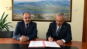 KSÜ, KIBRIS SOSYAL BİLİMLER ÜNİVERSİTESİ İLE İŞBİRLİĞİ PROTOKOLÜ İMZALADI