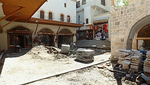 SARAÇHANE’DE ÇEVRE DÜZENLEMESİ