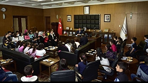 SOSYAL BİLİMLER DERSİ MECLİS SALONU’NDA