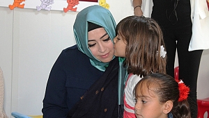 AGİT GÖÇ KOMİSYONU BAŞKAN VEKİLİ SANTOS: “BU İNSANLARIN HAYATLARINDAN HEPİMİZ MESULÜZ”