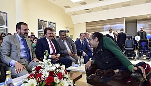 BÜYÜKŞEHİR’DEN AKÜLÜ ARABA DAĞITIMI