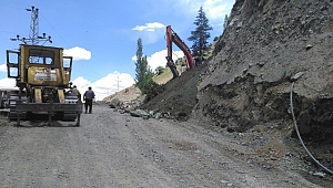 BÜYÜKŞEHİR’DEN YOL GENİŞLETME ÇALIŞMASI