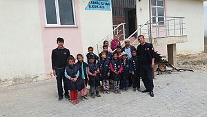 BÜYÜKŞEHİR İTFAİYESİ’NİN EĞİTİMDE ÖNCELİĞİ YURTLAR VE KIRSAL MAHALLELERDEKİ OKULLAR