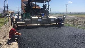 BÜYÜKŞEHİR SICAK ASFALT ÇALIŞMALARINA DEVAM EDİYOR
