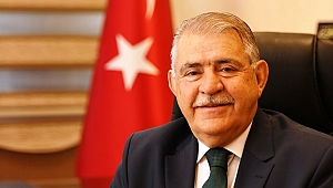 GENÇLİĞİMİZE DUYDUĞUMUZ GÜVENLE GELECEĞE UMUTLA BAKIYORUZ