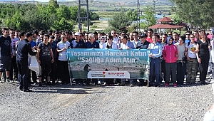 SAĞLIKLI YAŞAM İÇİN DOĞA YÜRÜŞLERİ DEVAM EDİYOR