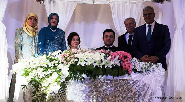 SİYASET VE İŞ DÜNYASI YILIN DÜĞÜNÜNDE BULUŞTU
