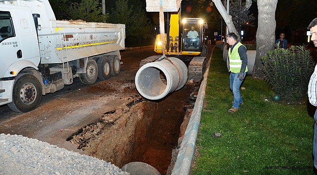 TRABZON CADDESİ VE ŞEKERDERE’NİN ALTYAPISI YENİLENİYOR