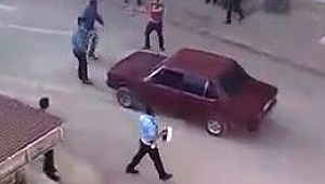 TRAFİK KAZASI MEYDAN KAVGASINA DÖNDÜ 