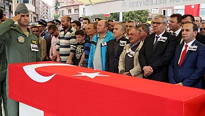 BAŞBAKAN YARDIMCISI VEYSİ KAYNAK ; MERZİFON'DA ŞEHİTLERİMİZİ UĞURLADI