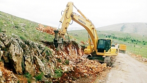 BÜYÜKŞEHİR’DEN YOL GENİŞLETME ÇALIŞMASI