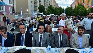 DULKADİROĞLU'NUN İFTAR SOFRASI DOĞUKENT'TE KURULDU