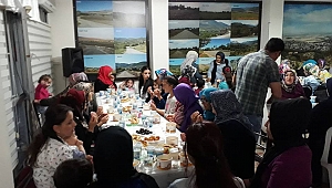 KAHRAMANMARAŞLILAR İFTAR DA SOKAKLARA SIĞMADI!