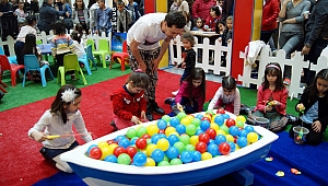 MİNİKLER KARNE SEVİNCİNİ PİAZZA’DA YAŞAYACAK