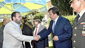 PROTOKOL-HALK BAYRAMLAŞMASI