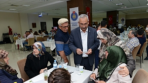 REKTÖR DEVECİ ŞEHİT AİLELERİ VE GAZİLERLE İFTAR YEMEĞİNDE BİR ARAYA GELDİ