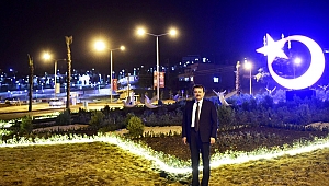 15 TEMMUZ MİLLET BAHÇESİ GÖZ KAMAŞTIRIYOR