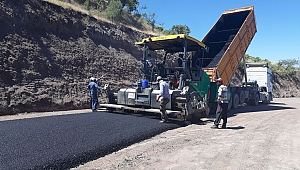 SARIÇUKUR YOLU ASFALTLANIYOR