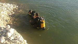 SERİNLEMEK İSTERKEN CANINDAN OLDU