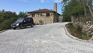 BÜYÜKŞEHİR’DEN ANDIRIN MAHALLELERİNE PARKE