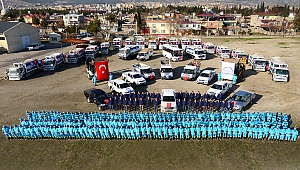 DULKADİROĞLU'NUN TEMİZLİK ORDUSU KURBAN BAYRAMINDA İŞ BAŞINDA