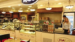 MADO GENÇLER TARAFINDAN TÜRKİYE DE YILIN MARKASI SEÇİLDİ