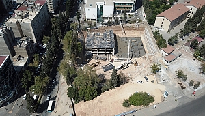 MİLLİ İRADE MEYDANI'NDA OTOPARK KATLARI YÜKSELİYOR