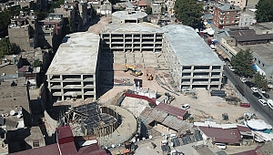 ARASA OTOPARK’TA KATLAR YÜKSELİYOR
