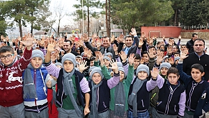 EĞİTİMCİ BAŞKAN’DAN EĞİTİME DESTEĞE DEVAM